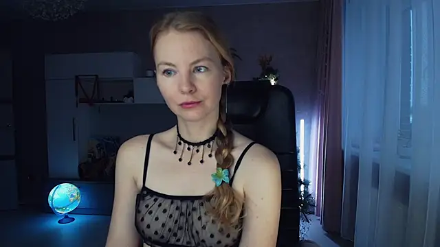 Cuddle Cat online show from 12/20/25, 06:20