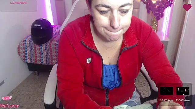 Barbiegomez online show from 12/13/24, 10:51