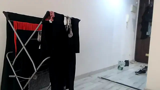 sweeti Em online show from 11/09/25, 08:56