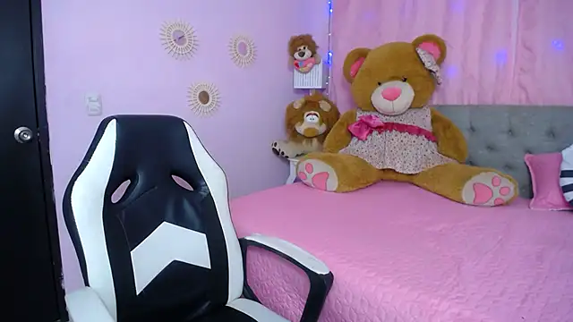 cum bigass online show from 10/24/25, 12:01