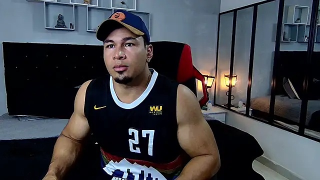 Snapshot of tyler_hank01 chatting on 01/25/25, 11:22 tyler hank01 online show from 01/25/25, 11:22