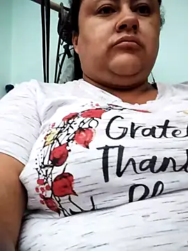 Monseratte21 online show from 02/04/25, 10:55