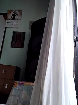 Monseratte21 online show from 02/12/25, 07:13