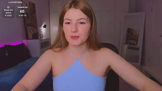 Snapshot of alwaysfrida chatting on 04/13/26, 02:22 alwaysfrida online show from 04/13/26, 02:22