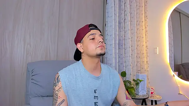 alejandro calderon1 online show from 09/12/25, 04:45