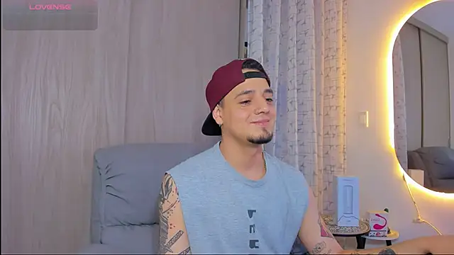 alejandro calderon1 online show from 11/25/25, 04:23