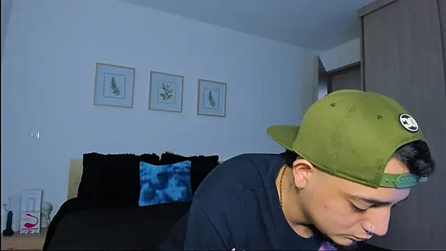 alejandro calderon1 online show from 12/21/25, 01:57