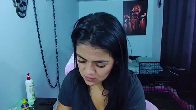 Hannah-grace online show from 02/19/25, 12:11