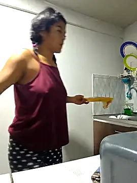 Hannah-grace online show from 09/17/25, 10:50