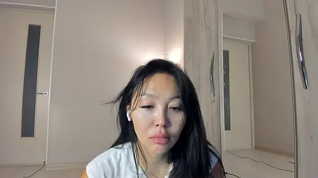 keiko hot online show from 04/26/26, 03:15