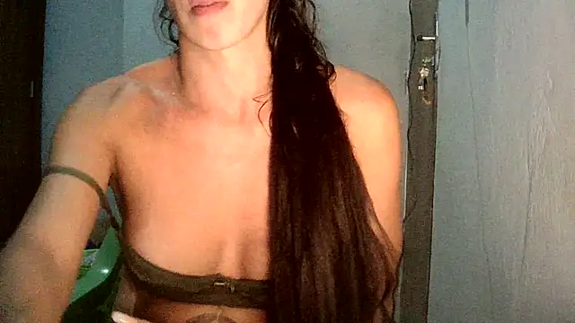 AlexiaDuucan online show from 09/26/25, 12:14