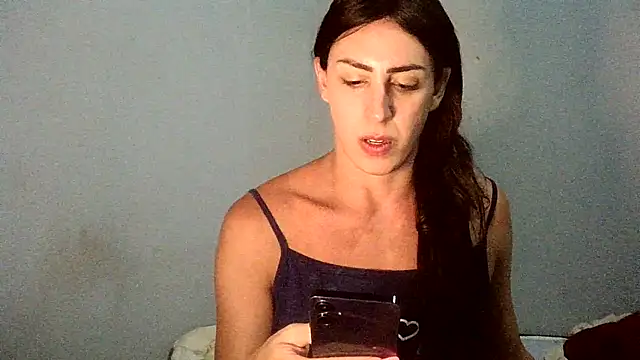 AlexiaDuucan online show from 11/21/25, 12:10