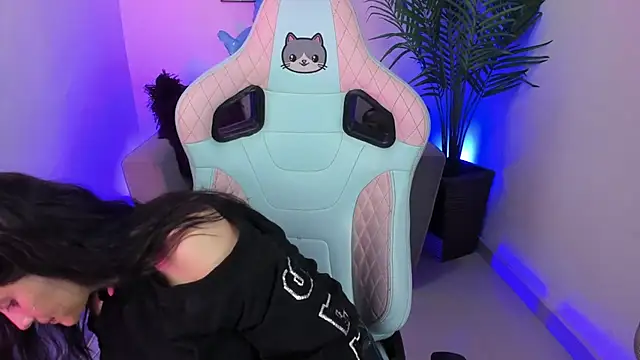 Kyomi chang online show from 03/07/25, 01:40