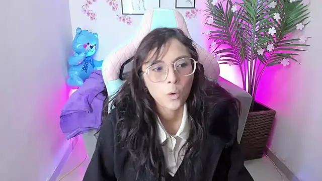 Kyomi chang online show from 03/20/25, 12:53