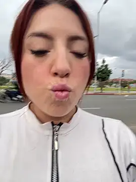 Snapshot of Sofhi_a20 chatting on 09/17/25, 10:11 Sofhi a20 online show from 09/17/25, 10:11