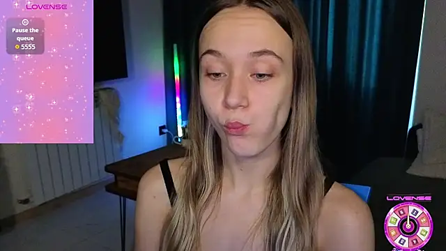 Snapshot of SexyCocobutt chatting on 11/27/25, 10:50 SexyCocobutt online show from 11/27/25, 10:50