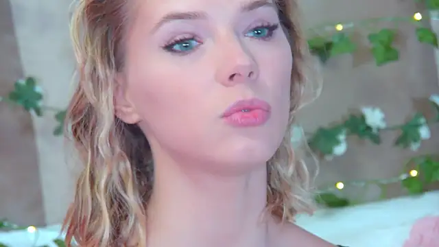 Snapshot of GentleRossi chatting on 03/28/26, 03:11 GentleRossi online show from 03/28/26, 03:11