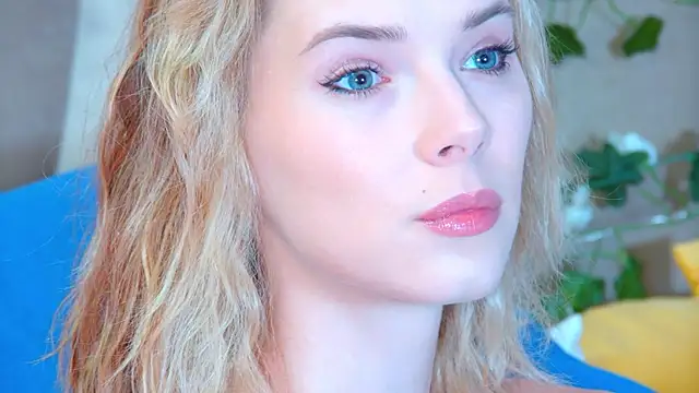 Snapshot of GentleRossi chatting on 04/16/26, 09:39 GentleRossi online show from 04/16/26, 09:39