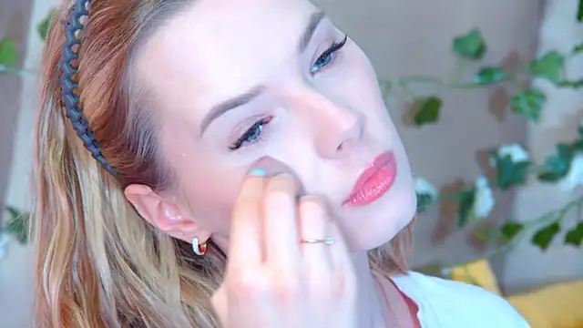 Snapshot of GentleRossi chatting on 04/22/26, 03:13 GentleRossi online show from 04/22/26, 03:13