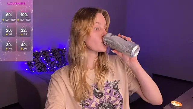 Chanel Gill online show from 01/04/25, 06:19