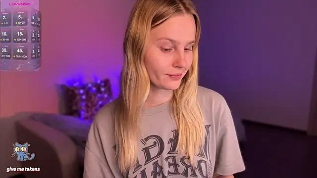 Chanel Gill online show from 01/21/25, 08:43