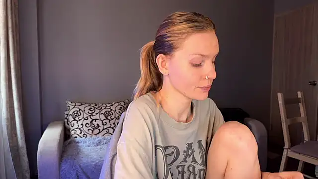 Chanel Gill online show from 09/26/25, 05:00