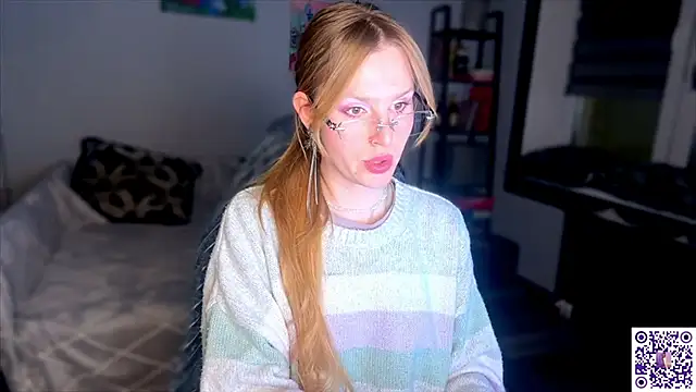 Chanel Gill online show from 03/08/26, 09:07