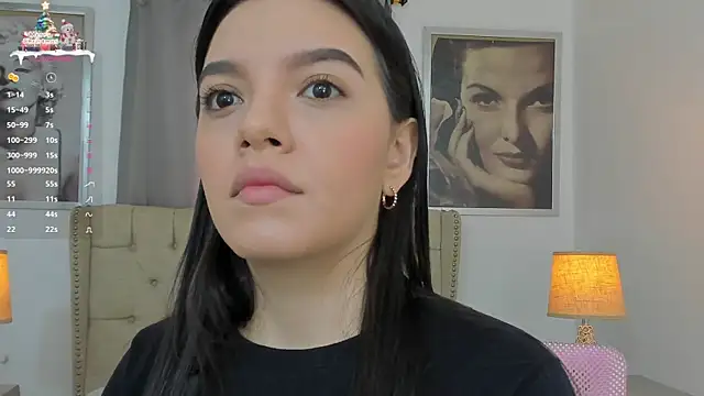 Snapshot of Beautyari_ chatting on 12/27/24, 12:01 Beautyari  online show from 12/27/24, 12:01