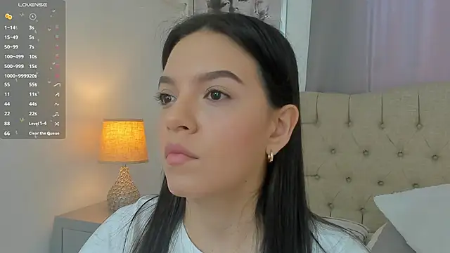 Snapshot of Beautyari_ chatting on 01/13/25, 12:13 Beautyari  online show from 01/13/25, 12:13