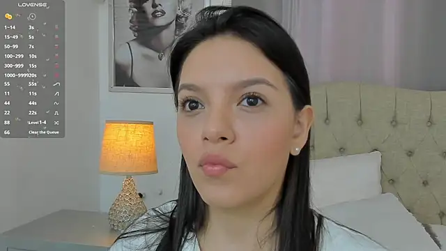 Snapshot of Beautyari_ chatting on 01/20/25, 12:18 Beautyari  online show from 01/20/25, 12:18