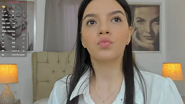 Snapshot of Beautyari_ chatting on 02/01/25, 12:05 Beautyari  online show from 02/01/25, 12:05