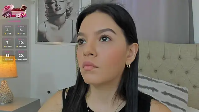 Snapshot of Beautyari_ chatting on 02/13/25, 12:21 Beautyari  online show from 02/13/25, 12:21