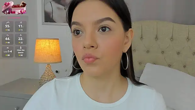 Snapshot of Beautyari_ chatting on 02/19/25, 12:22 Beautyari  online show from 02/19/25, 12:22