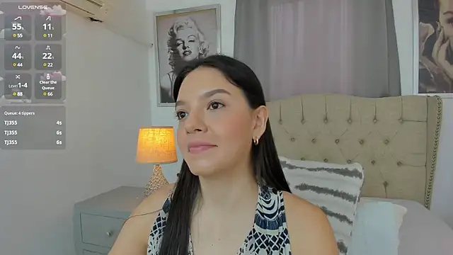 Snapshot of Beautyari_ chatting on 03/06/25, 12:19 Beautyari  online show from 03/06/25, 12:19