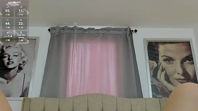 Snapshot of Beautyari_ chatting on 03/12/25, 03:29 Beautyari  online show from 03/12/25, 03:29