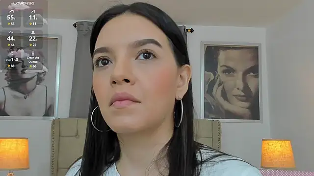 Snapshot of Beautyari_ chatting on 03/21/25, 12:17 Beautyari  online show from 03/21/25, 12:17