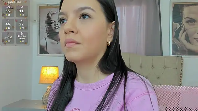 Snapshot of Beautyari_ chatting on 10/07/25, 12:13 Beautyari  online show from 10/07/25, 12:13