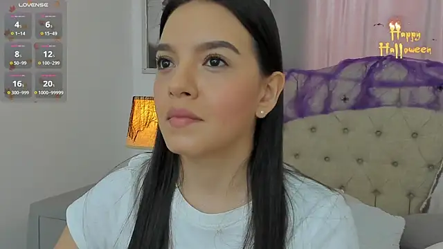 Snapshot of Beautyari_ chatting on 10/23/25, 12:37 Beautyari  online show from 10/23/25, 12:37