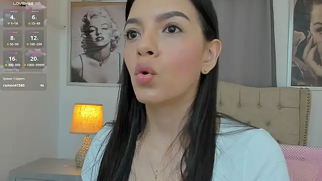 Snapshot of Beautyari_ chatting on 03/18/26, 12:30 Beautyari online show from 03/18/26, 12:30