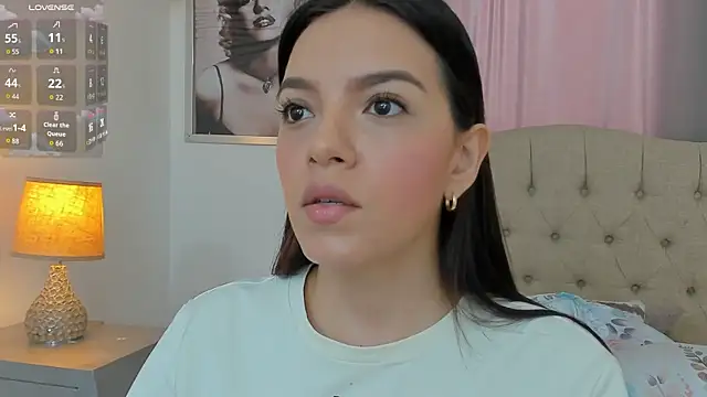 Snapshot of Beautyari_ chatting on 03/23/26, 12:31 Beautyari online show from 03/23/26, 12:31