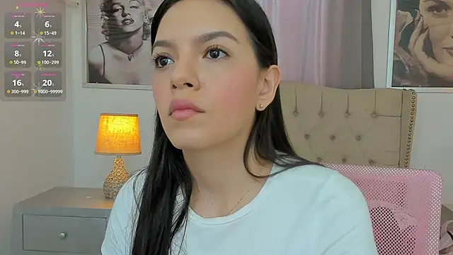 Snapshot of Beautyari_ chatting on 04/14/26, 12:22 Beautyari online show from 04/14/26, 12:22