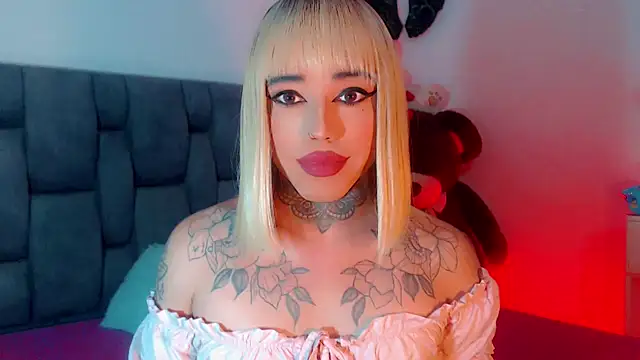 Snapshot of little_star_porn chatting on 02/11/25, 10:26 little star porn online show from 02/11/25, 10:26