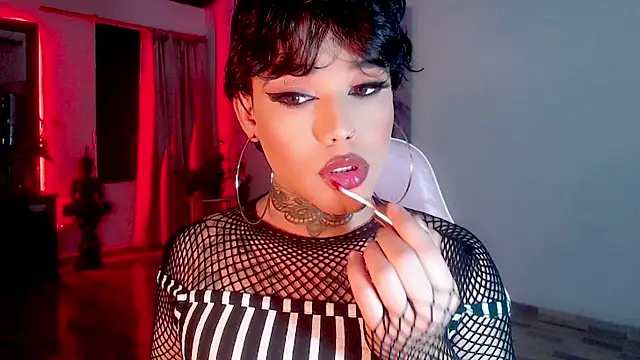 Snapshot of little_star_porn chatting on 02/22/25, 11:46 little star porn online show from 02/22/25, 11:46