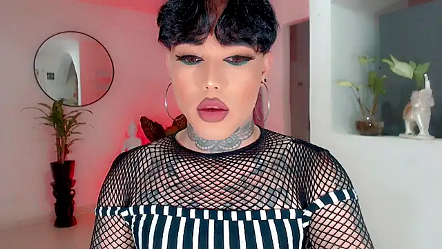 Snapshot of little_star_porn chatting on 09/24/25, 05:00 little star porn online show from 09/24/25, 05:00