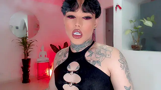 Snapshot of little_star_porn chatting on 09/27/25, 03:33 little star porn online show from 09/27/25, 03:33