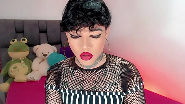 Snapshot of little_star_porn chatting on 10/23/25, 07:45 little star porn online show from 10/23/25, 07:45