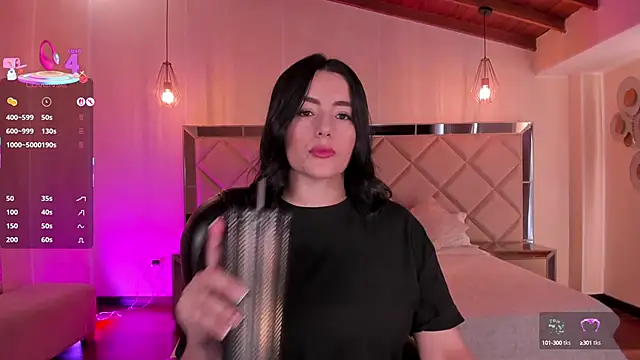 Snapshot of JennaOlsonX chatting on 09/29/25, 06:35 JennaOlsonX online show from 09/29/25, 06:35