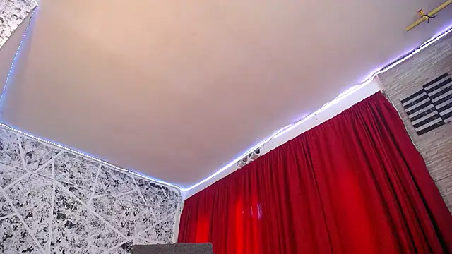 Snapshot of hornytsblonde chatting on 09/16/25, 03:46 hornytsblonde online show from 09/16/25, 03:46