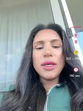 Snapshot of MeghanXO chatting on 08/03/26, 02:44 MeghanXO online show from 08/03/26, 02:44