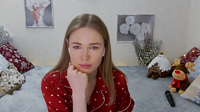 Snapshot of Veronika_Mitchel chatting on 01/14/25, 08:59 Veronika Mitchel online show from 01/14/25, 08:59